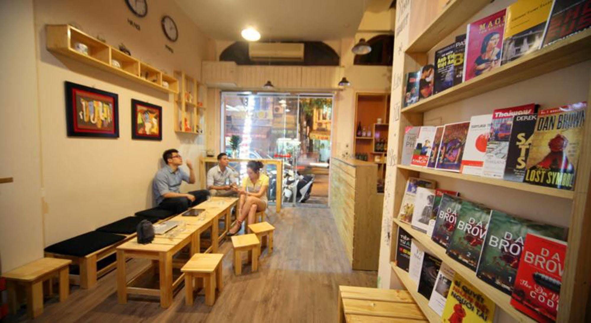 Zostay Hostel Backpackers Hanoi Esterno foto